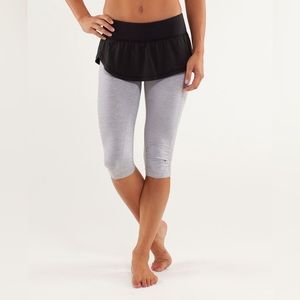 NWT Lululemon Spin it to Win it Crop Skirted Leggings - sz 8